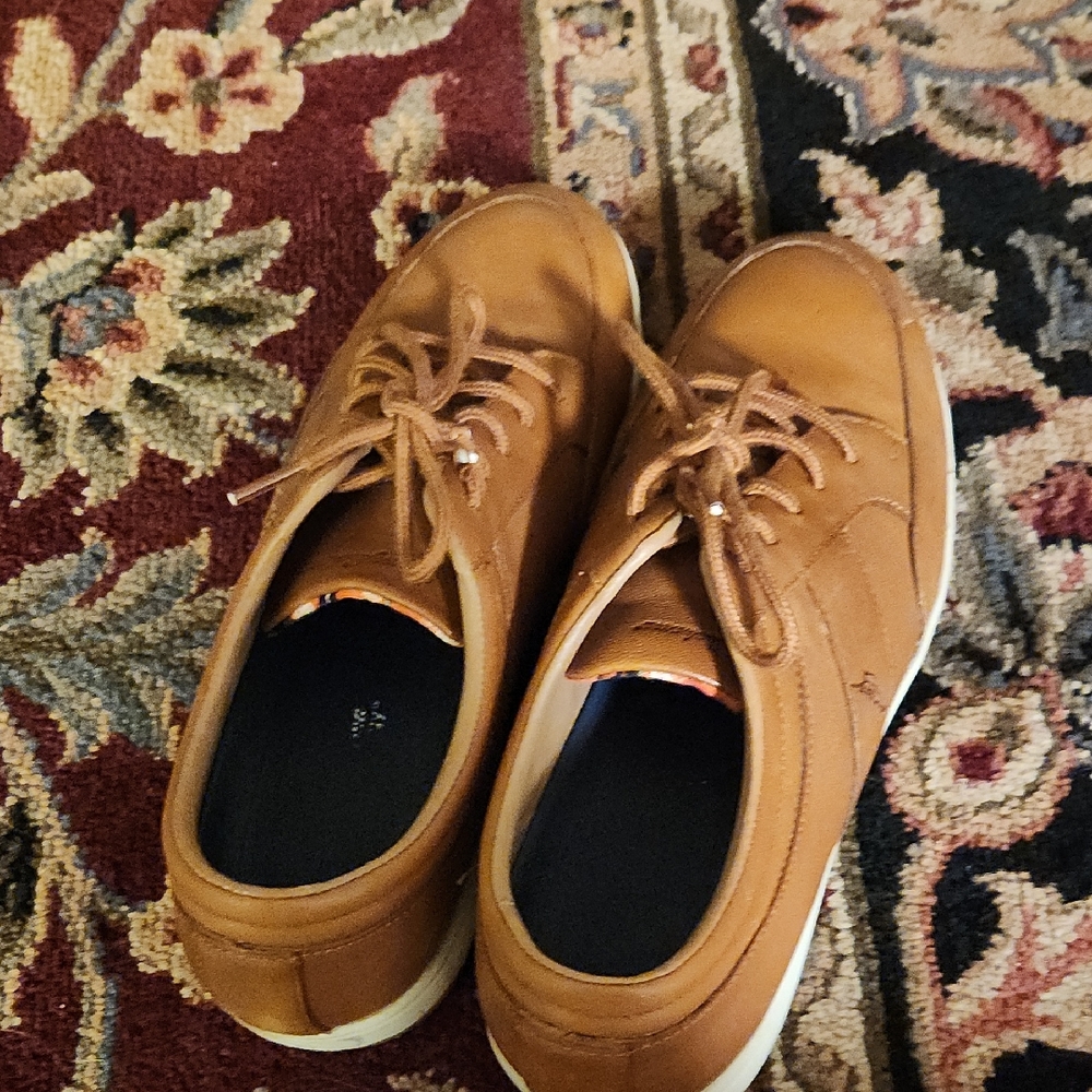 Tommy Bahama Men's Brown Sneakers